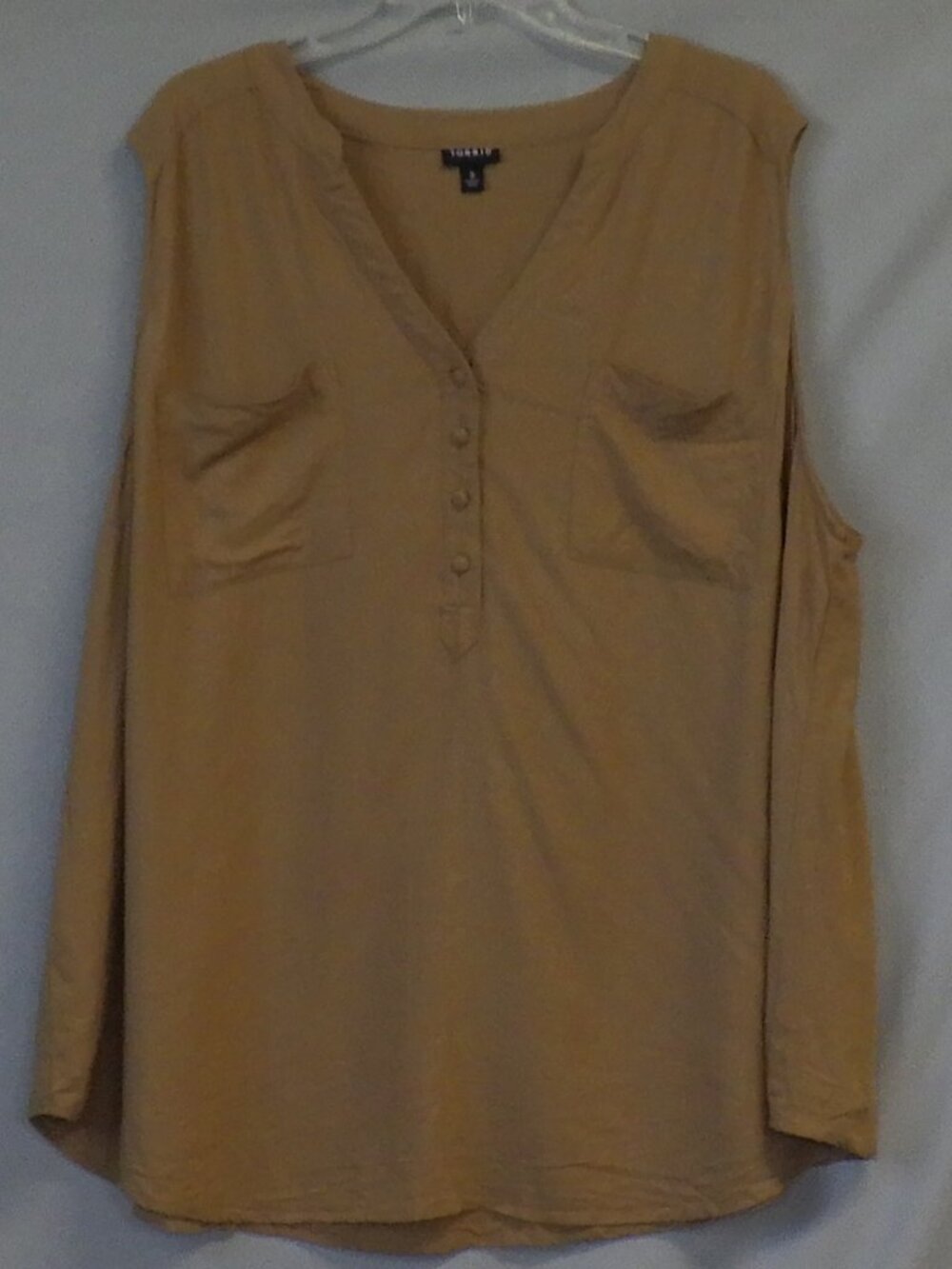 Torrid Harper Sleeveless Plus Size Pullover Blouse